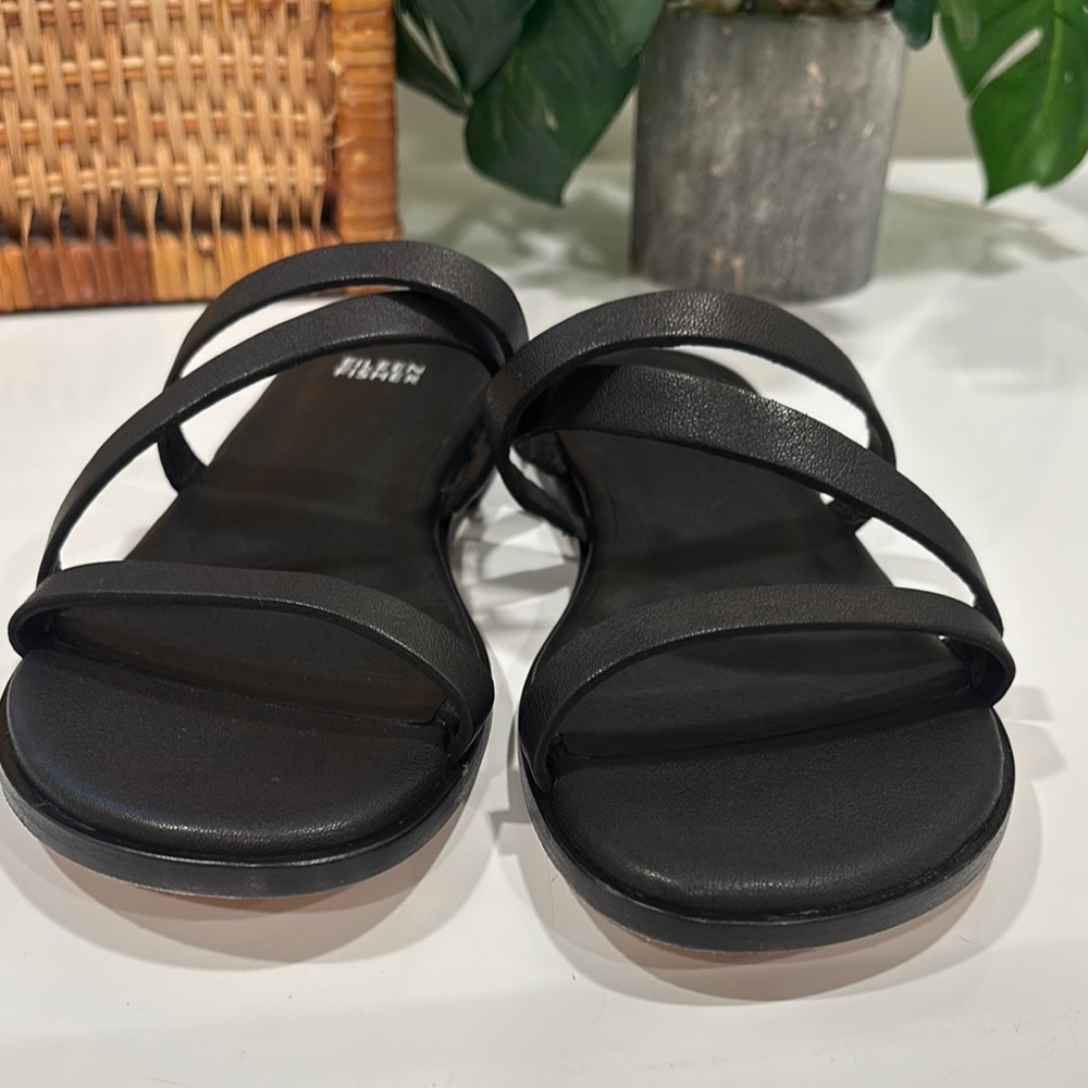 EILEEN FISHER Black Leather Kira Flat Sandals - Picture 5 of 8